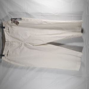NWT CHARTER CLUB bright white/ Ivory  Classic Fit SLIM Leg pants Sz 10